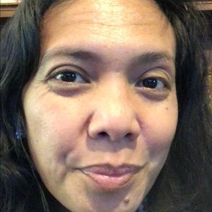 Meet your Posher, Zenaida